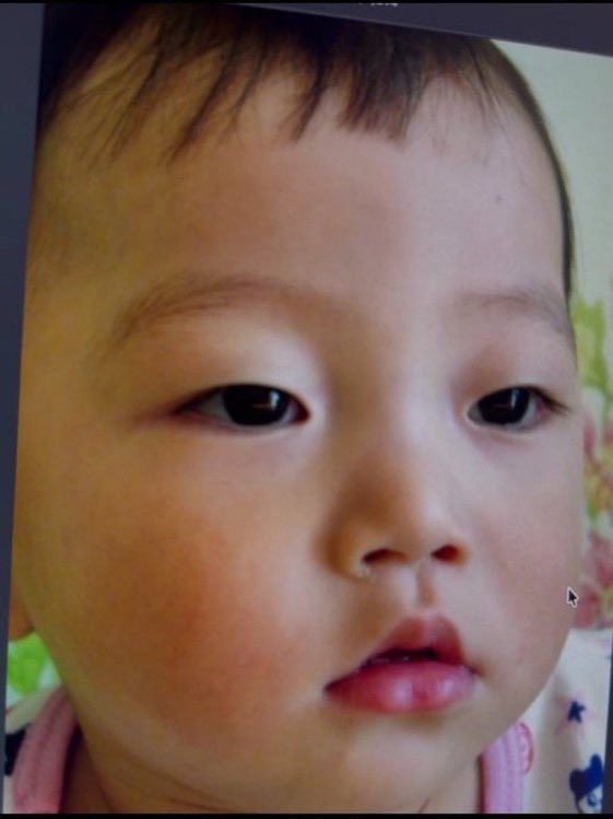 saraanghong's tweet photo. มีเมทถามข้อมูลเกี่ยวกับริมฝีปากซึงฮัน ฮีบอกต้องไปถามแม่ผมนะค้าบ เพราะว่าแม่เป็นคนคลอดผมออกมา ฮือออ น่ารัก ขอบคุณคุณแม่ที่ให้กำเนิดลูกชายสุดหล่อ น่ารัก หน้าตาครบเครื่องขนาดนี้ https://t.co/czIFWNjenJ https://t.co/X0uREXQkbf
