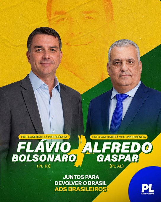 PCGOMES_2404's tweet photo. @Alfredogaspar_ so peço uma coisa faça um senador por Alagoas, VAMOSE SEGUIR NO VICE PRESIDENTE! https://t.co/iBHPEotd4T