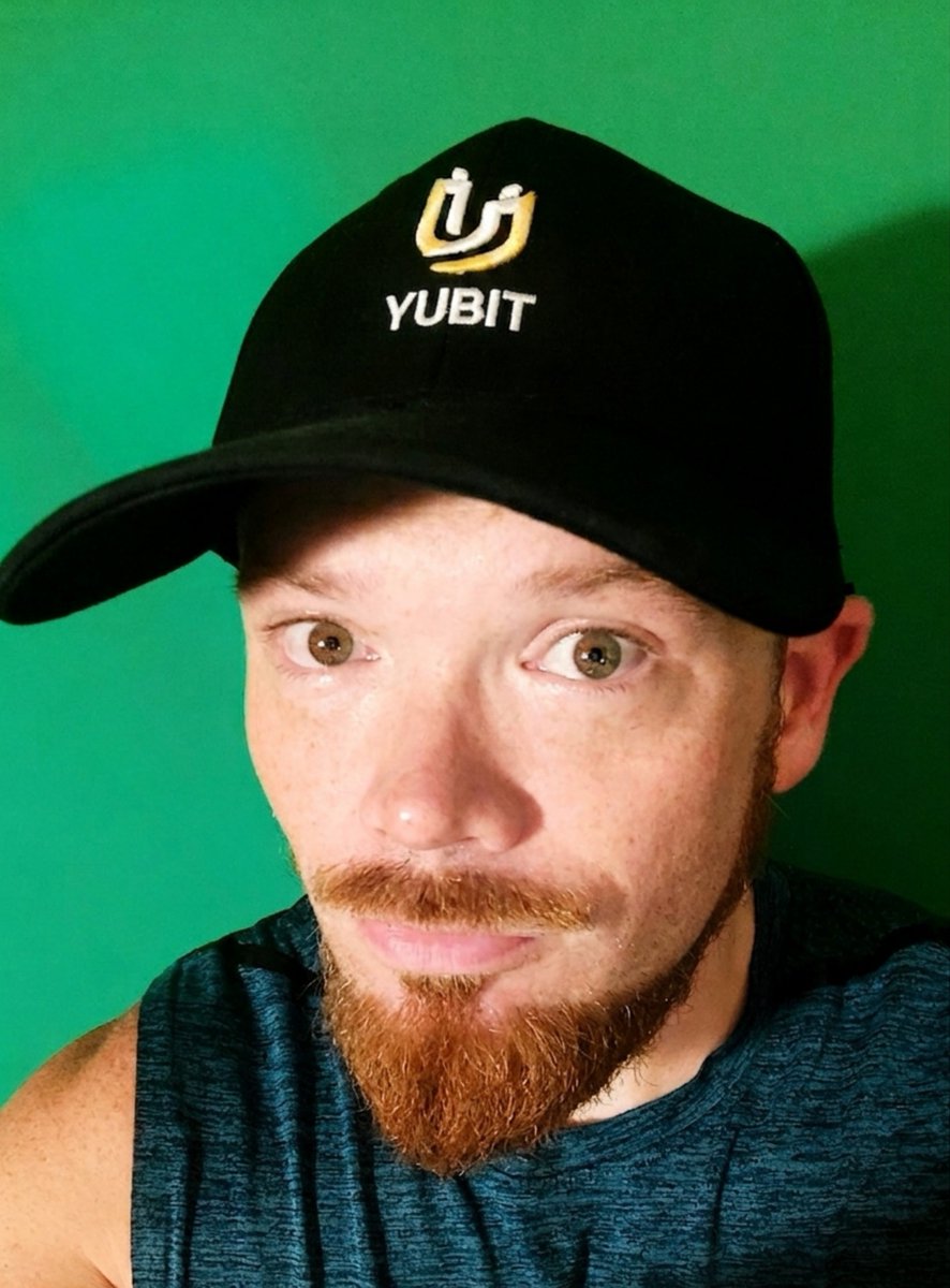 AvrgJoeCrypto's tweet photo. Fresh hat, fresh charts. 🚀

​Trade alongside me on 

@YUBIT_Exchange for top-tier liquidity 
and lower fees. 

Grab your signup bonus here:
https://t.co/ely2F6QncS

$BTC $ETH $SOL $USO $WTI $LINK ​#Crypto #Yubit #Trading https://t.co/hXs8eeLX51