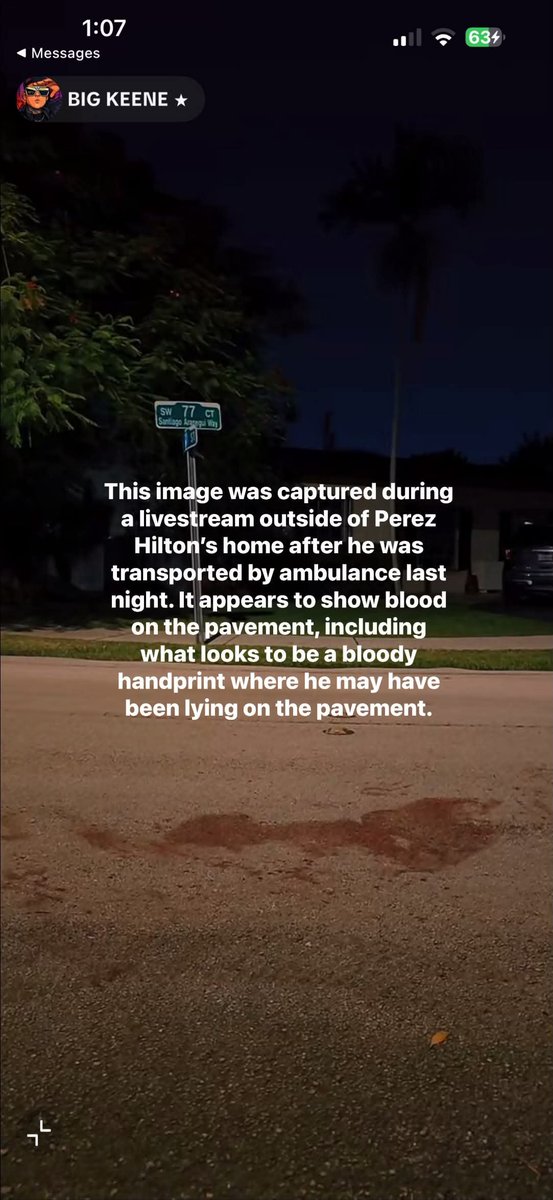 hydes2009's tweet photo. @trytokeep_up @Lex_Naija Wrong that was clearly real blood.....blood turns dark after awhile......if it was paint it would be bright red and oh he wouldn't have gone in an ambulance and if you listen to the police recording of the incident it was real. https://t.co/V77tzbCQmB