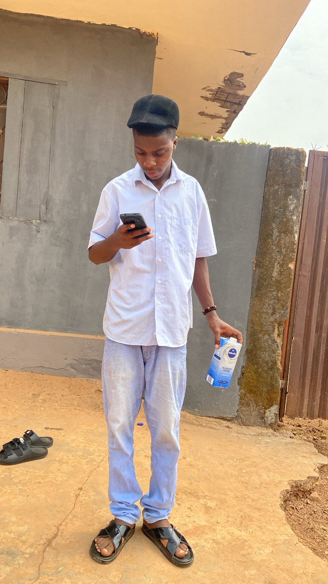 keshdelight's tweet photo. Every single day of my life , I keep thanking God for how far I’ve come through 
This was me in 2020 and 6 years later … look at how far I’ve made it big 
To all the hustlers out there , never stop trying because one day … everything will work out in your own favor 🙏🏾❤️🫂. https://t.co/Dz2n2YMo3n