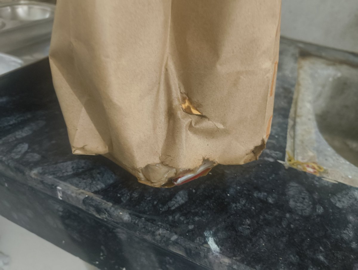 Alam_edits's tweet photo. @zomato @zomatocare @McDonaldsIndia Extremely disappointed with my Buddy Meal order. The cold drink leaked all over the package, soaking the food and making it completely inedible. This is unacceptable. Please arrange a full refund at the earliest.
Order ID: #8424567715
#Zomato https://t.co/PEnXLVCYoH
