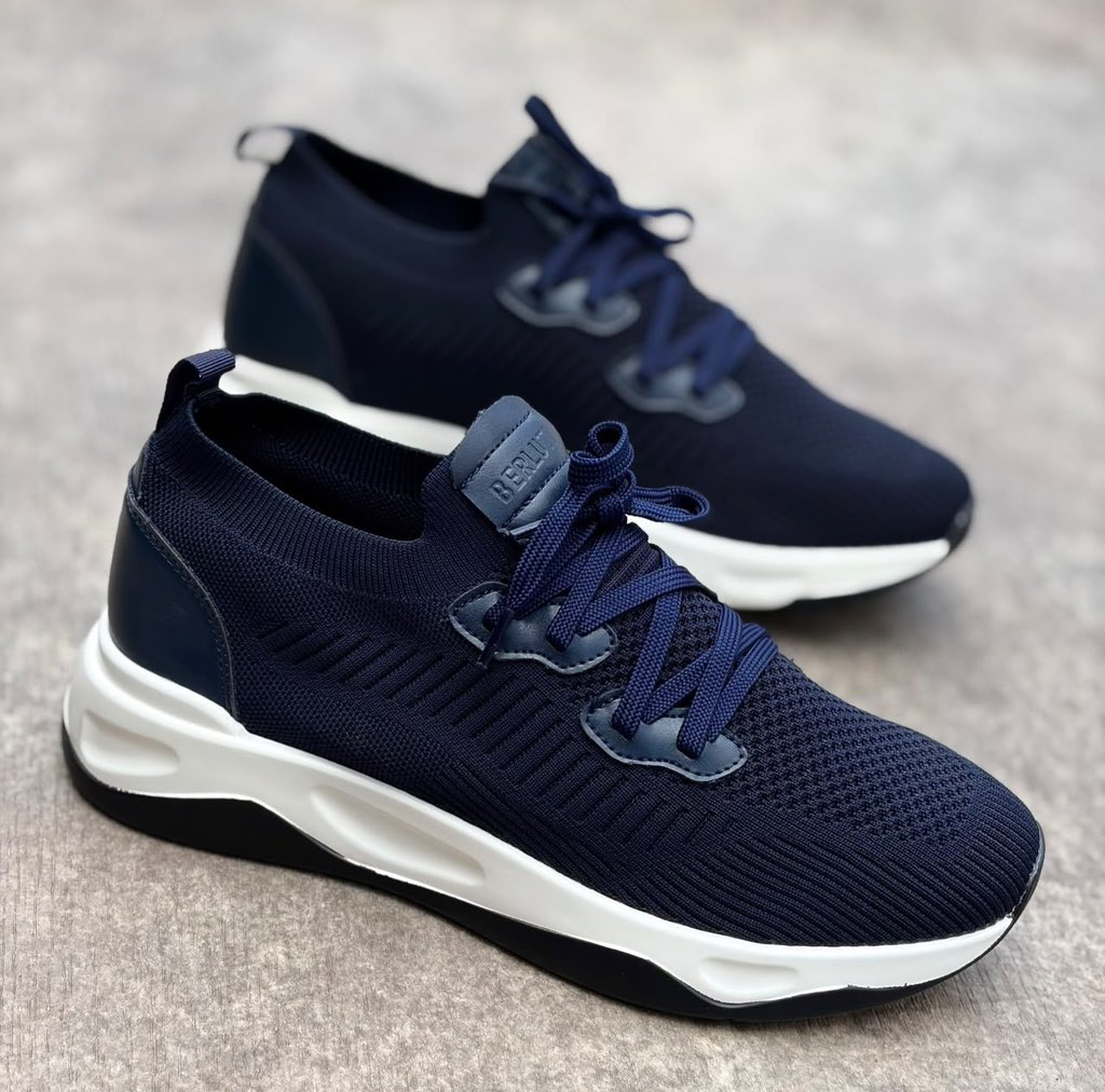 Serigne_F_Store's tweet photo. Disponible, abonnez vous à la page pour plus de nouveautés  🛍️🤝🏾 📞 776235449
Capturez le produit intéressé et nous l'envoyer sur DM🤝🏾
Prix:20.000fr
Rt apprécie 
@dou_samb @DiorfallGueye2 @Nabyleu @ElhadjiKandji1 @Papy__XV @Mr_lamine_6c @Mr___Jallow https://t.co/njVKHXvYmT
