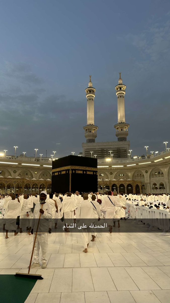 cr_8v's tweet photo. 🕋🤍 https://t.co/9YiSLqahNX