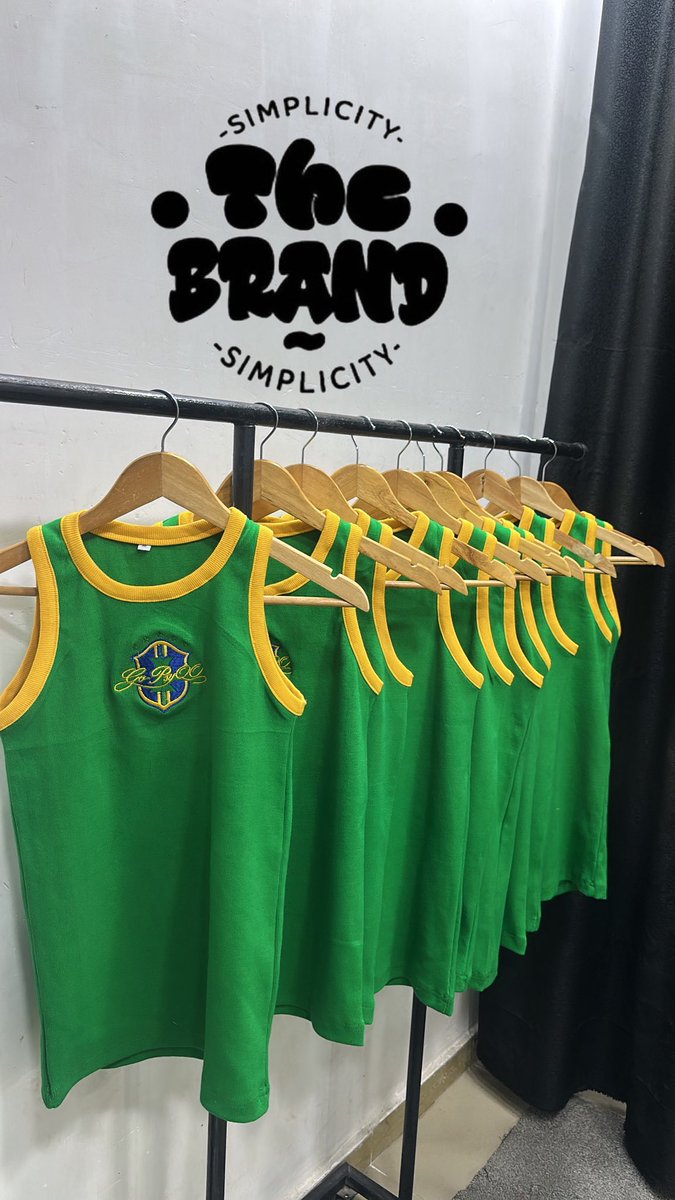 Simplicity072's tweet photo. 🇧🇷💚💛 Built with Brazilian energy. Manufactured by SIMPLICITY.

Clean cuts. Premium ribbed fabric. Precision embroidery. Quality finishing.

From concept to production, we help brands bring their vision to life—one premium piece at a time.

Ready to manufacture your next drop 📥 https://t.co/6LLrFrwfF3