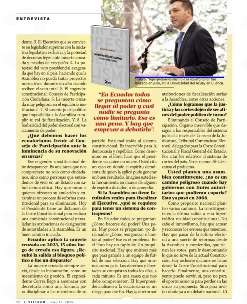 jchalco's tweet photo. El país necesita un debate más profundo🧐Elevar un poquito la discusión. Sustantivos. Menos showscitos y adjetivos -distractores- Deberíamos pensar el país, su futuro, su proyecto nación. Estamos nadando🏊🏻. 
👉🏻Nada. Ando🤭 https://t.co/r2LIAIZC3I