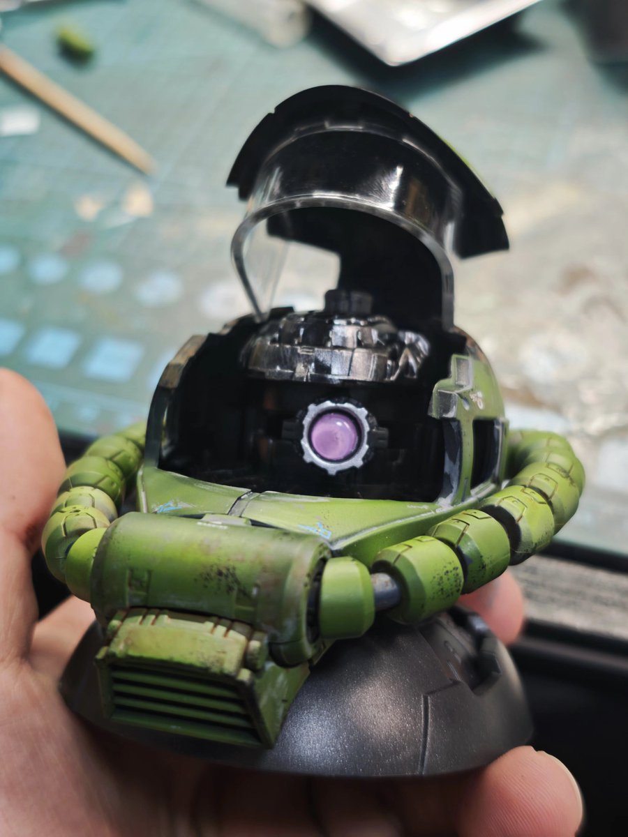 kpdxbx's tweet photo. #bandai 万代扎古扭蛋  嘶第一次尝试阴影喷涂 然后旧化以后发现阴影效果淡化��很多 感觉下次可以再做的重一些 https://t.co/wpCu2q1Mya