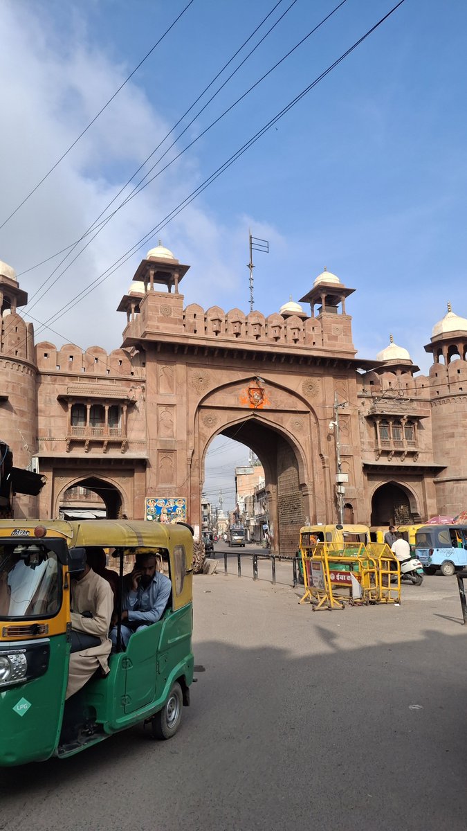 UpadhyayTolaram's tweet photo. #bikaner #bharat #kotegate
Bikaner to day https://t.co/RL8Yponxax