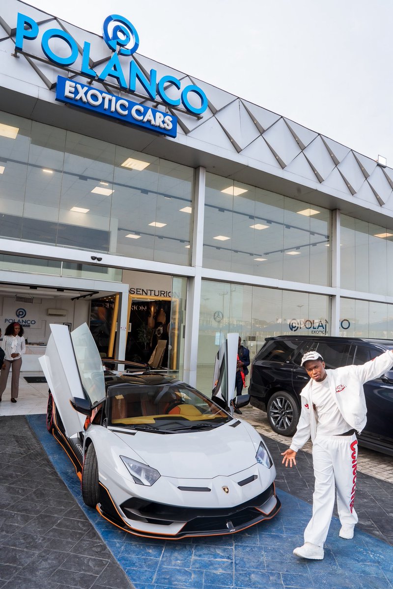 Habbyforex_'s tweet photo. For the Days nobody believed , For the days they tried to bring me down , for the days I was down but I kept going …  believe in yourself , don’t quit too early and always learn .. 

Congratulations to me & welcome my new Lamborghini Aventador SVJ Roadster , the third one in Nigeria 🇳🇬 🔥🔥.. Goodnews I’m back on YouTube , new vlog / movie out now YouTube and subscribe to my new channel- link in bio to watch the SVJ dream video 👇🏻