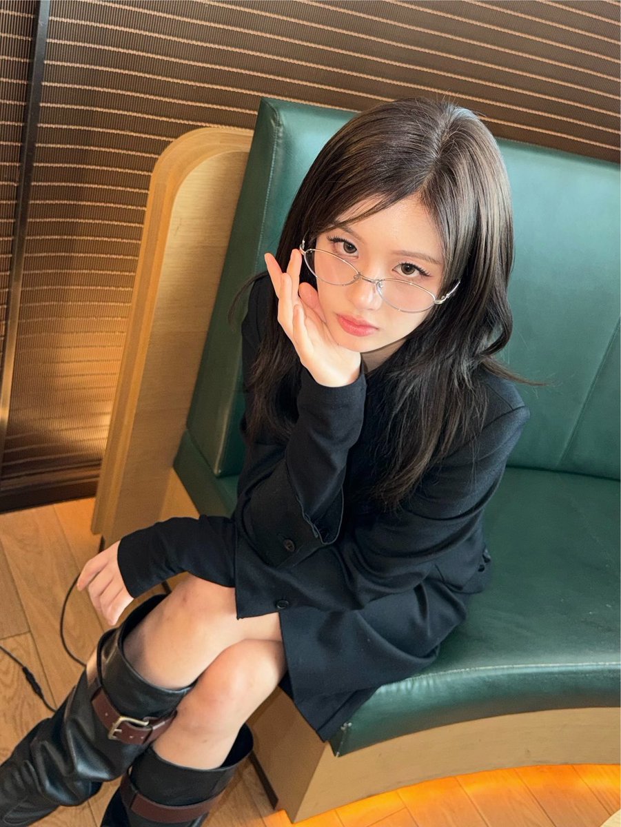 nmixxiee's tweet photo. NMIXX’s Sullyoon goes viral on Twitter/X with her recent reply on FANS:

🐬: Yoona unnie, my boyfriend likes you so much, so I'm jealous.
🦌: What about you? https://t.co/jpwL7QNbdC