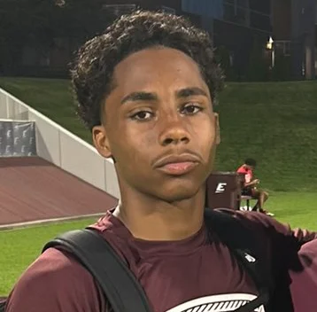 USFBulls_Rivals's tweet photo. Three-star @JadenIrons_7 gives the latest on where he is with #USF, another contender making more noise and more https://t.co/eRhD2ssonF https://t.co/bwg14OppBI
