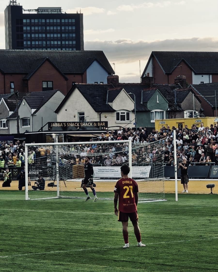 BourkeBRK's tweet photo. Amazing atmosphere and energy last night

We’re Massive 🙌🏻

#NewportCounty #ASRoma https://t.co/rWyIdk3Ghn