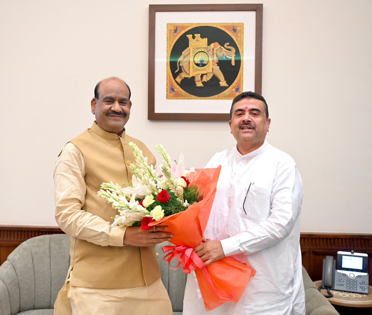cmowbgov's tweet photo. Hon'ble Chief Minister Shri Suvendu Adhikari paid courtesy visits to Hon'ble Speaker of the Lok Sabha Shri Om Birla @ombirlakota , Hon'ble Union Minister Shri Pralhad Joshi @JoshiPralhad  and Hon'ble Union  Minister Smt. Nirmala Sitharaman @nsitharaman  in New Delhi .
Glimpses from the courtesy meetings.