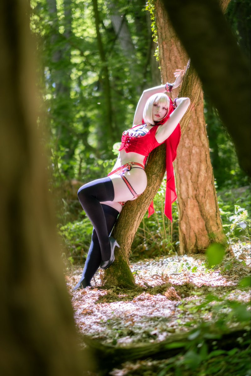mycosplayheaven's tweet photo. Waiting for my bad wolf 🐺🖤

Ph @AsphericScience 

#lycorisrecoil #リコリコ #chisato #ChisatoNishikigi #redridinghood #cosplay #コスプレ https://t.co/mzUWyAZU9d
