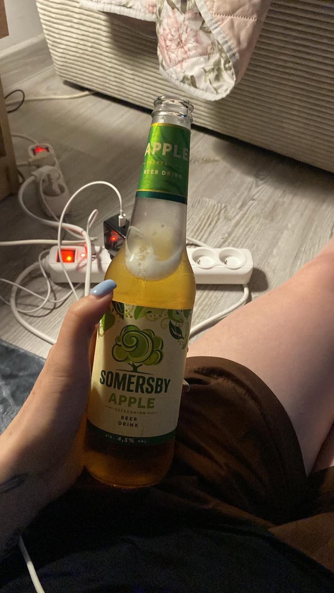 engie1804's tweet photo. No i Elo 😆🥵 zimniutkie 😋 https://t.co/Vu9WohGAx3