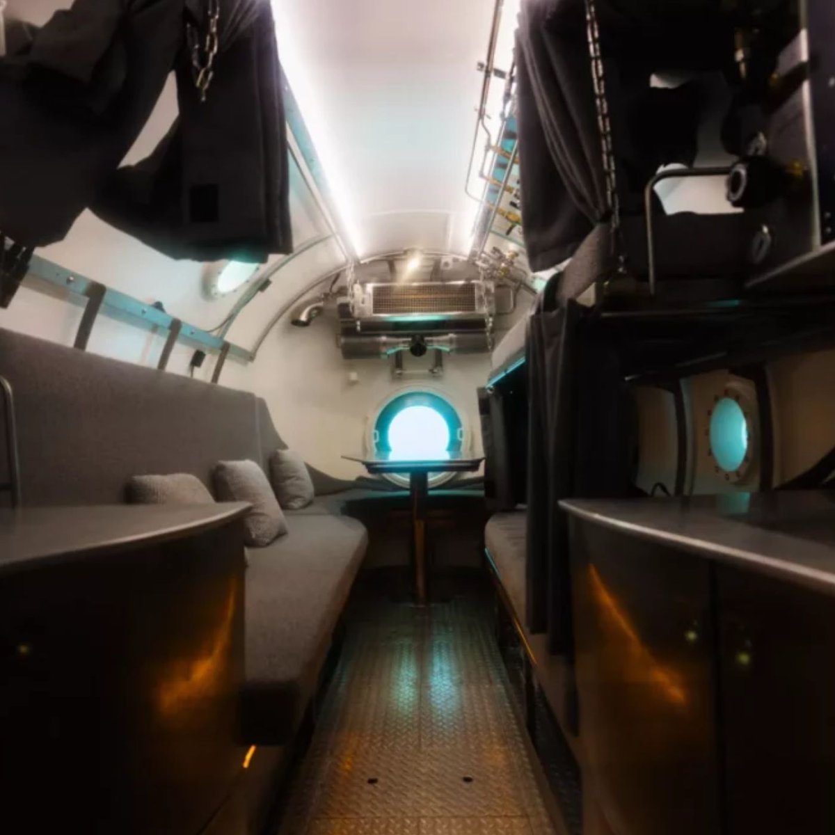 Dexerto's tweet photo. Engineers have unveiled a 60-foot underwater habitat that can house four people

Vanguard features bunk beds, tables and bathroom facilities for long-term stays beneath the ocean https://t.co/prd7fCko16