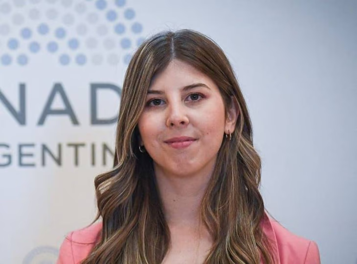 barci_2010's tweet photo. #ArgentinaNoSeVende
#GobernadoresSenadoresTraidoresALaPatria
@SenadoArgentina
CADA COMPROVINCIANO SABRÁ QUE HACER CON ESTOS TRAIDORES A LA PATRIA!
6 AGOSTO ARGENTINAZO!
Andrea Marcela Cristina (Chubut).
María Victoria Huala (La Pampa).
Enrique Martín Goerling Lara (Misiones). https://t.co/AfuzRQQLEB