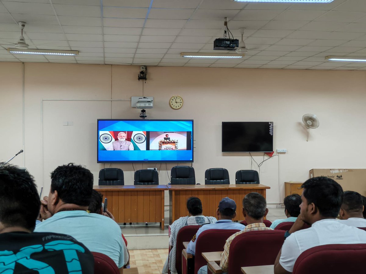 NSSsmvdu's tweet photo. SMVDU proudly participated in the Nasha Mukt Yuva for Viksit Bharat Sankalp Abhiyan, taking a pledge towards a healthier, addiction-free nation in the presence of Hon'ble Vice-Chancellor Prof. Pragati Kumar.
@YASMinistry @PIB_India @PMOIndia @nssrddelhi @_NSSIndia @NSSsmvdu https://t.co/hsf5D17RqE