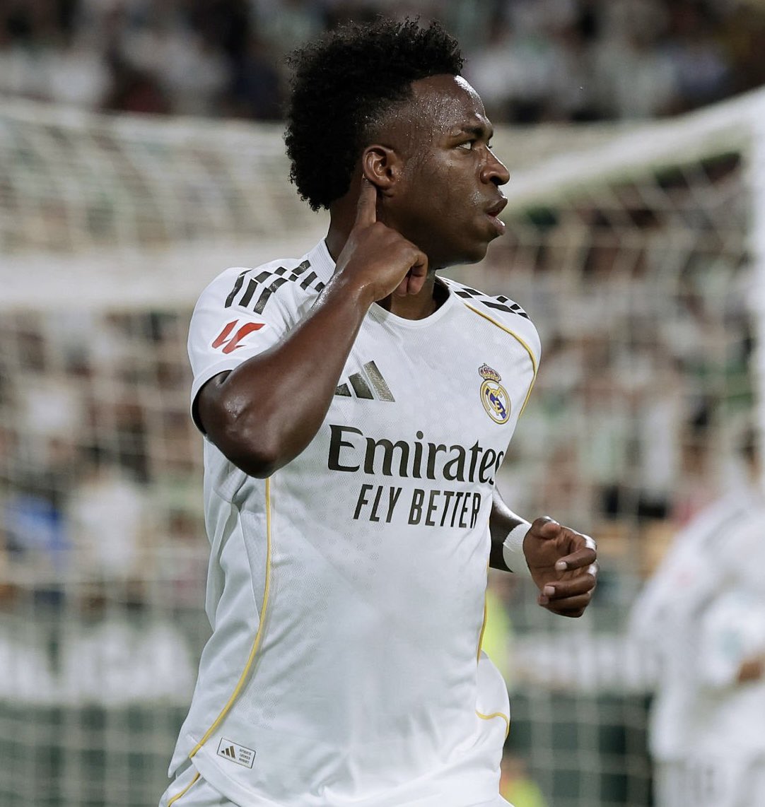 afcstuff's tweet photo. 🚨 Real Madrid’s improved offer to Vinicius Junior does NOT exceed the package presented by Arsenal, however, the player is very appreciative Real Madrid’s willingness after a positive meeting. 🤔🇧🇷 [@HandofArsenal] https://t.co/9q010YQzxK