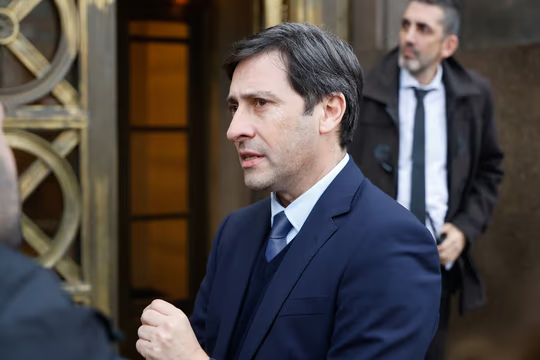 barci_2010's tweet photo. #ArgentinaNoSeVende
#GobernadoresSenadoresTraidoresALaPatria
@SenadoArgentina
CADA COMPROVINCIANO SABRÁ QUE HACER CON ESTOS TRAIDORES A LA PATRIA!
6 AGOSTO ARGENTINAZO!
Andrea Marcela Cristina (Chubut).
María Victoria Huala (La Pampa).
Enrique Martín Goerling Lara (Misiones). https://t.co/AfuzRQQLEB