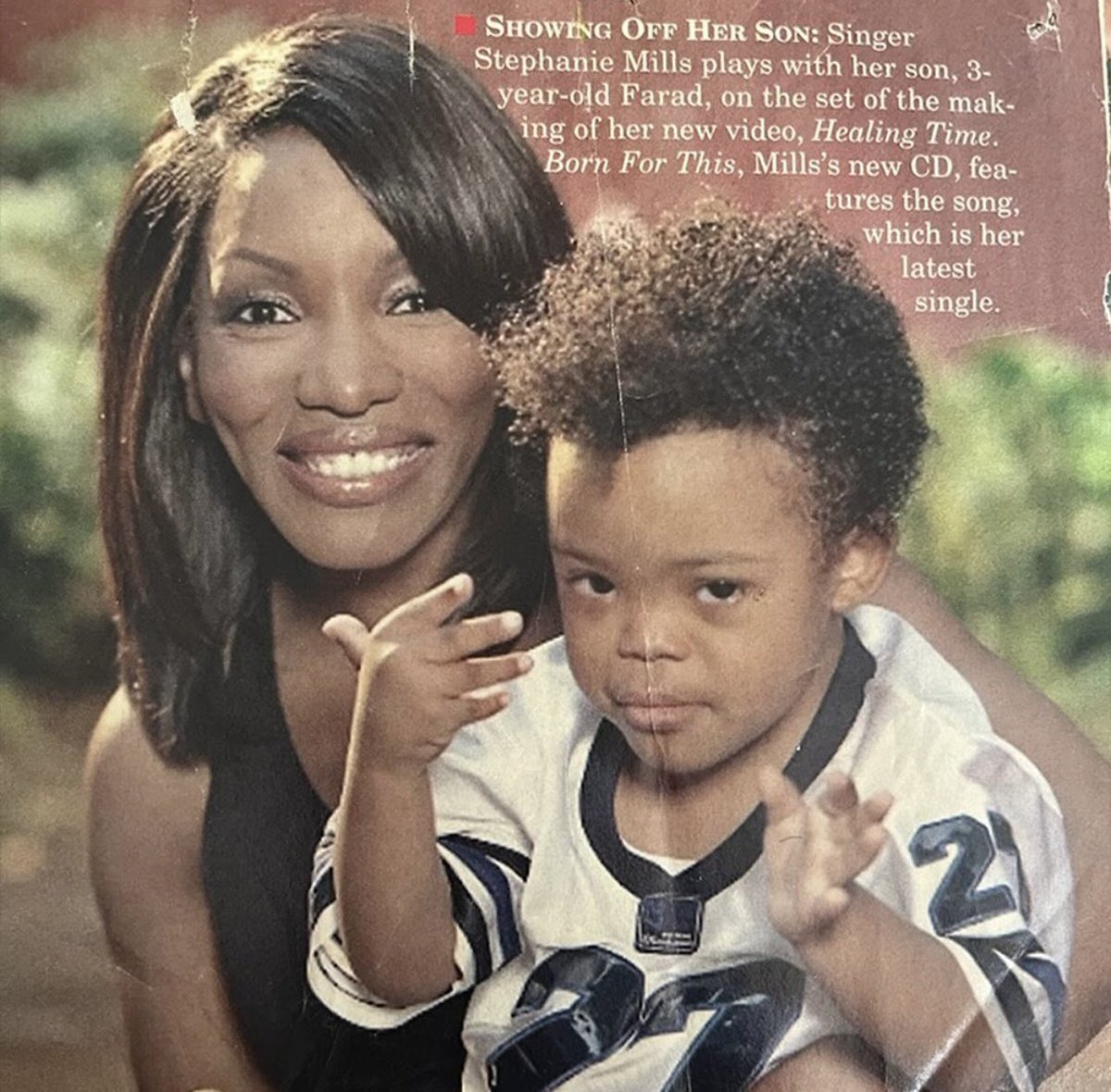 metrofive5's tweet photo. Stephanie Mills and her son then and now 🥹💫❤️ https://t.co/WFG7Kgyc4W