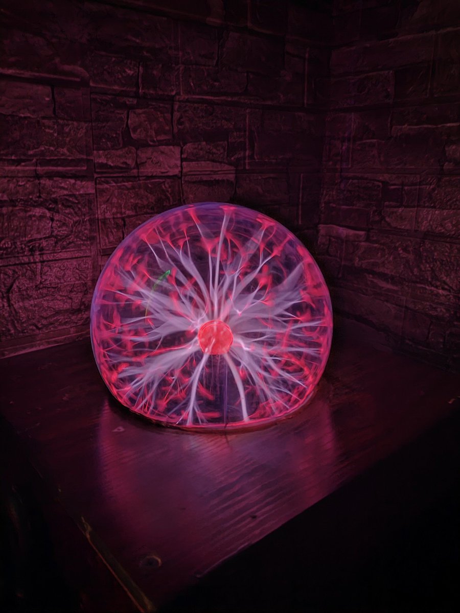 cathy17ty4's tweet photo. Just escaped the 60min "Ancient Tomb Secret" escape room! Puzzles locked me in, team saved me at the last second—heart-pounding fun! Who’s game to try next， https://t.co/T1bJaXNg3B