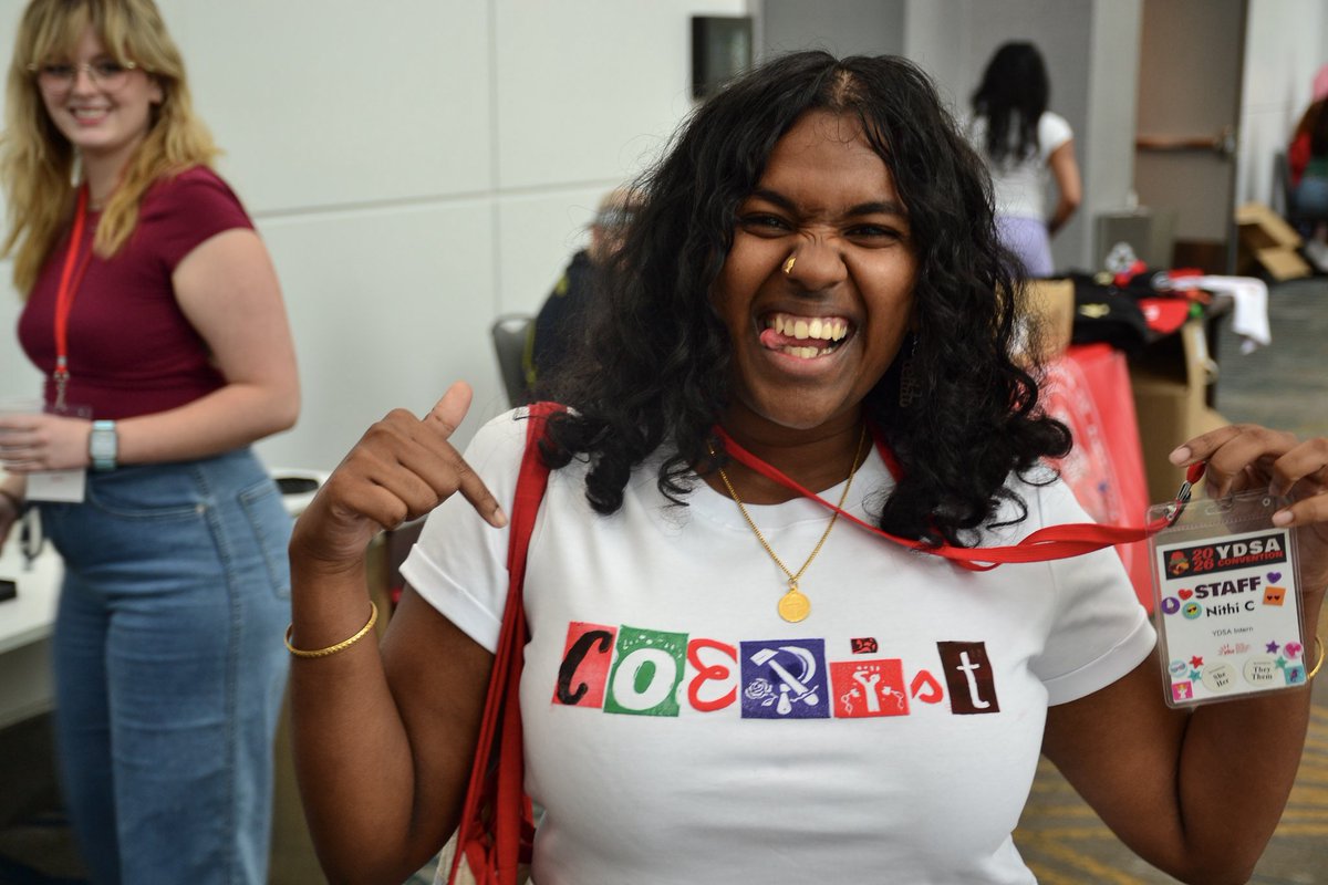 mxllysworld's tweet photo. still obsessed with the coexist shirt https://t.co/aR3ff5Dzsw