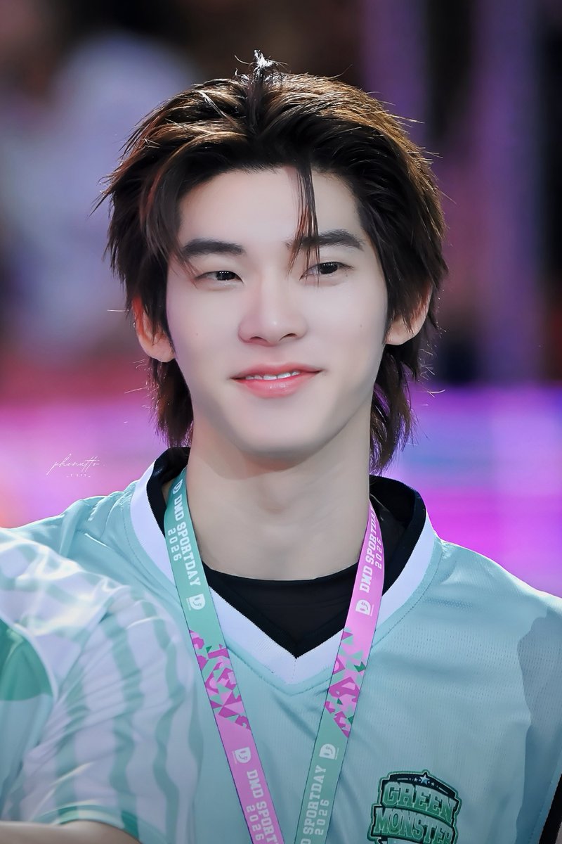 real_pntt's tweet photo. ถ้านี่ไม่ใช่นักกีฬาที่หล่อสะอาดเหมือนอาบน้ำตลอดเวลา มากที่สุด ✨

#ตี๋ตี๋ป๋อสปอร์ตเดย์2026
#DMDSPORTSDAY2026
#twnpich @twnpich https://t.co/z0OjORrO5U