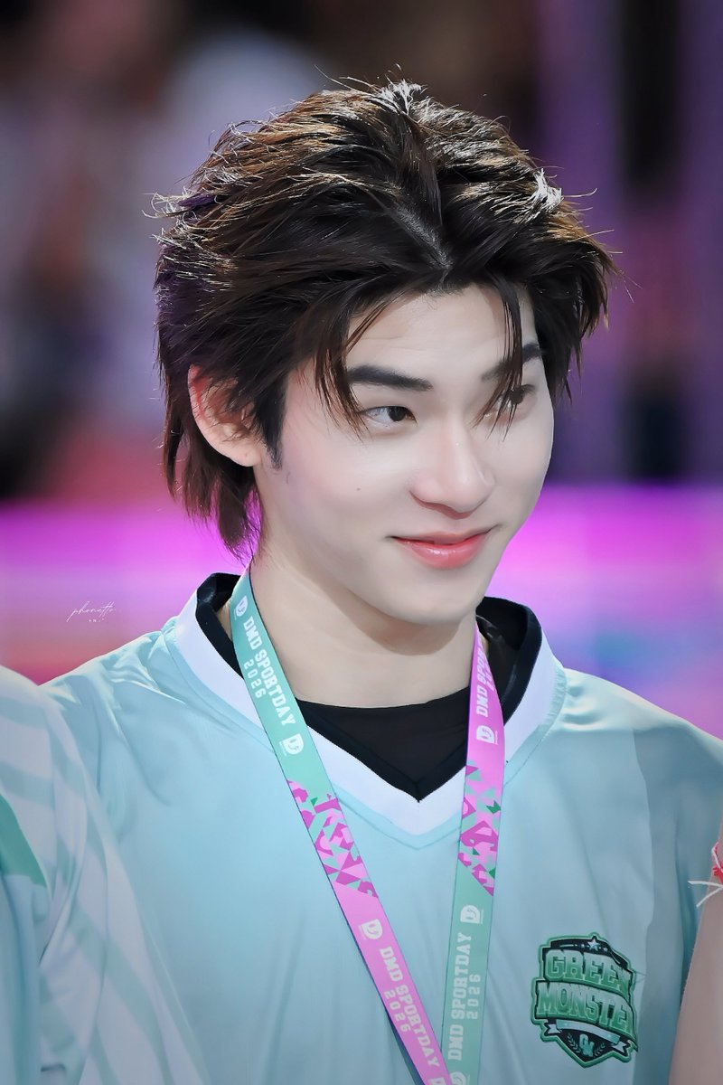real_pntt's tweet photo. ถ้านี่ไม่ใช่นักกีฬาที่หล่อสะอาดเหมือนอาบน้ำตลอดเวลา มากที่สุด ✨

#ตี๋ตี๋ป๋อสปอร์ตเดย์2026
#DMDSPORTSDAY2026
#twnpich @twnpich https://t.co/z0OjORrO5U