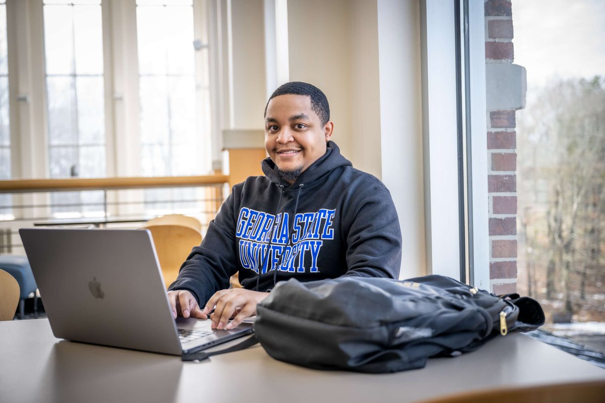 GSU_Perimeter's tweet photo. Five campuses. One community. 🐾 See what makes Perimeter College the perfect place to start your college journey. Watch the full campus video: https://t.co/1gpuX5HVx1. #PerimeterProud💙 https://t.co/eZpj6DpiAu