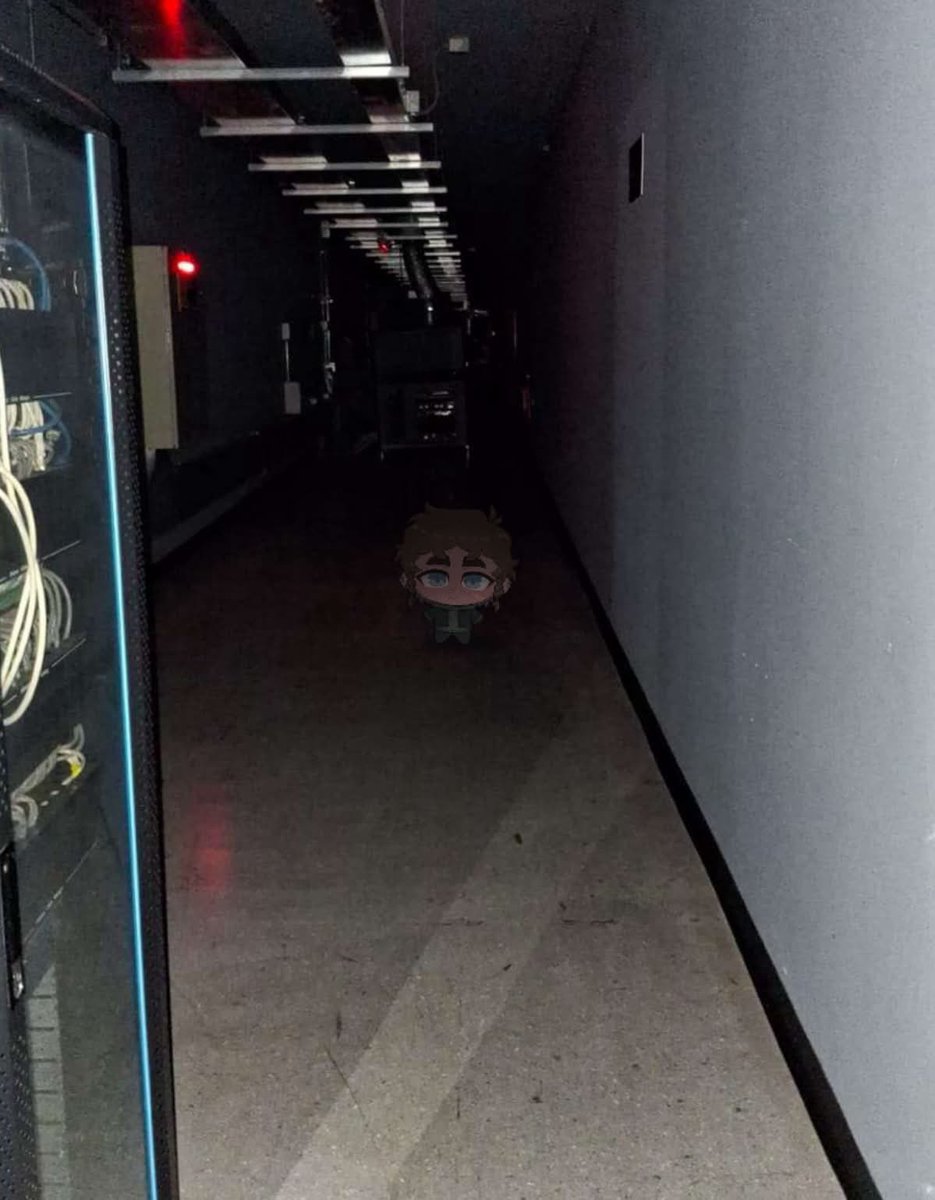 noom_nath's tweet photo. Umm... Pookah... why are you in the backrooms?... https://t.co/iiyH6sjl3U