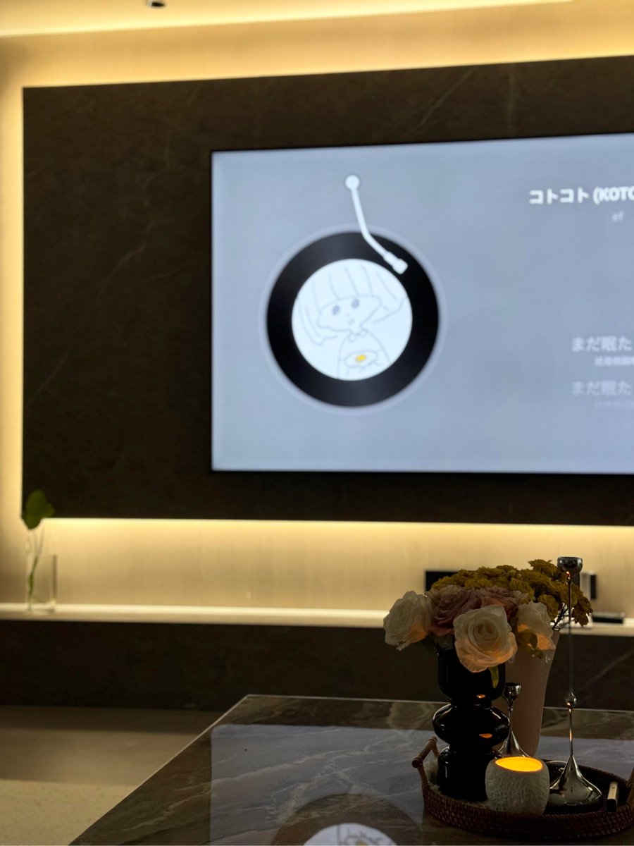 leslie96rc7's tweet photo. Work mode: low power. Coffee mode: full power. Just waiting for the bell to ring.， https://t.co/Z6lQ7TTC6f
