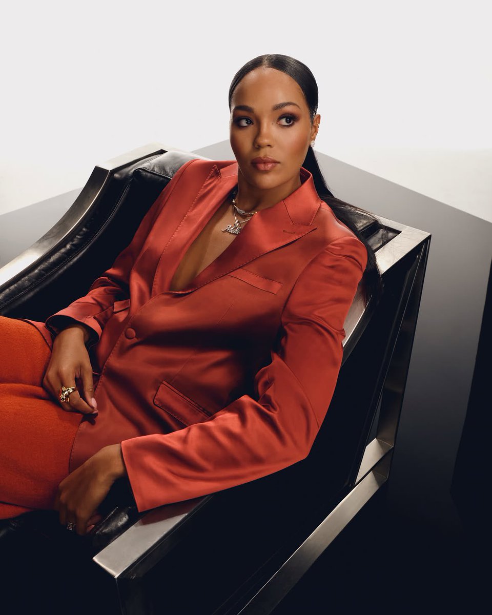AthleteVanity's tweet photo. Napheesa Collier for ESPN (2026)

📸: Sage East 
Styled by Monique L. Peters https://t.co/uF1iRDJbeH
