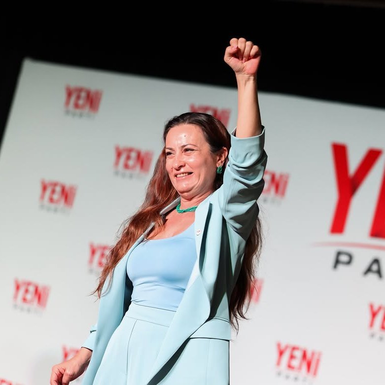 HurmaEdit's tweet photo. YENİ Parti Manisa İl Başkanı İlksen Özalper, gözaltına alındı. (ANKA) https://t.co/bSkrJFLXXz