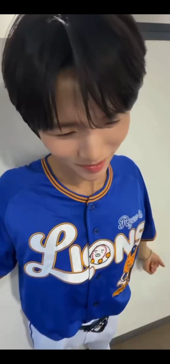 arrabshow5's tweet photo. 여러분 하트 눌러주신 분부터 차례대루 찾아가께요 잠시만여 https://t.co/HCUWo90p2I