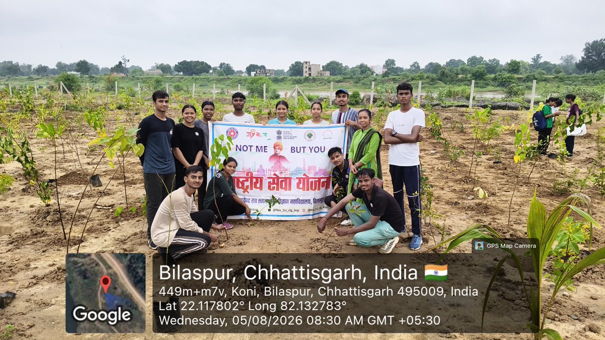 kumar_pate83786's tweet photo. प्रकृति संरक्षण की ओर एक मजबूत कदम!🌱

अरपा नदी किनारे (कोनी) में चल रहे 15000 वृक्षारोपण अभियान में @nssabvuCG के #NSS  के 50+ परेड स्वयंसेवकों द्वारा वृक्षारोपण अभियान में सक्रिय सहभागिता दी। इस अभियान का माध्यम बनने के लिए दैनिक भास्कर का आभार! 💚
@_NSSIndia
@manojsinha812 https://t.co/8Qa5Ist3O7