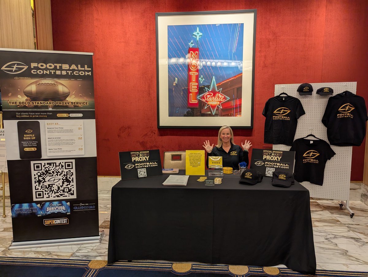 FootballContest's tweet photo. If you're at @CircaLasVegas for Bet Bash, stop by our table &amp; ask @_FoxyProxy how you can win a FREE @CircaSports Survivor entry 🏈

#BetBash #CircaSurvivor #Proxy https://t.co/3YuD76N8VM
