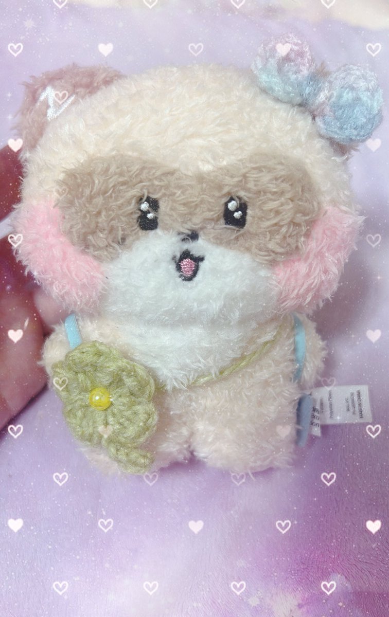 poruhao0725's tweet photo. エンクロ🍀ということでおめかし✨
ゼロズ？らしき方から購入したらおまけまでつけてくれてすごくかわいい😍
次の現場はこちらで行きます🥹🍀 https://t.co/BmrU4eldLh