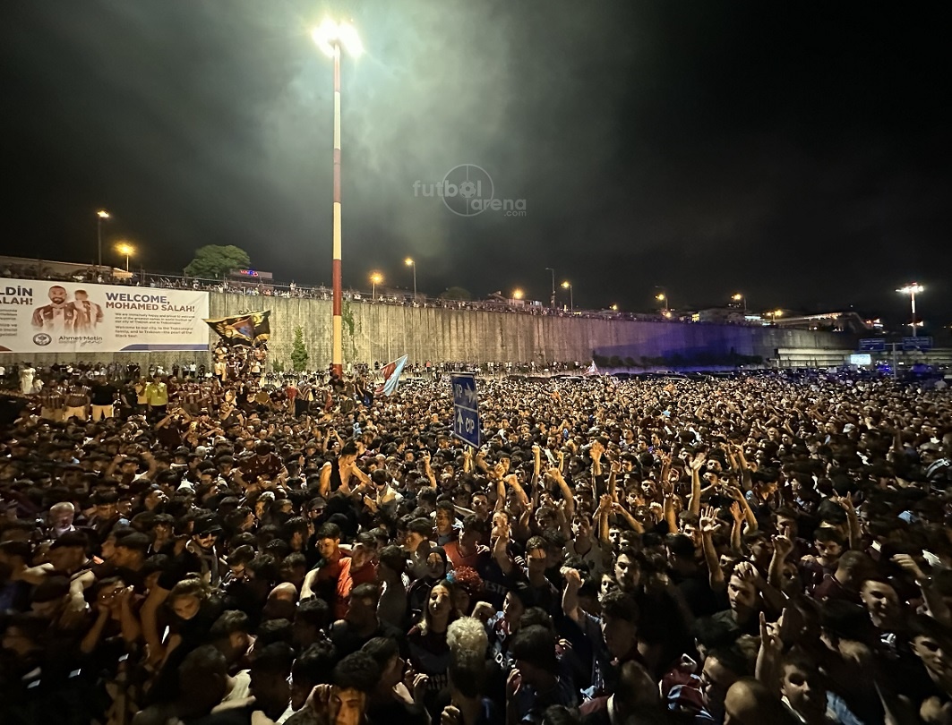 futbolarena's tweet photo. Anlık Trabzon Havalimanı. https://t.co/eJFKoIdQdV