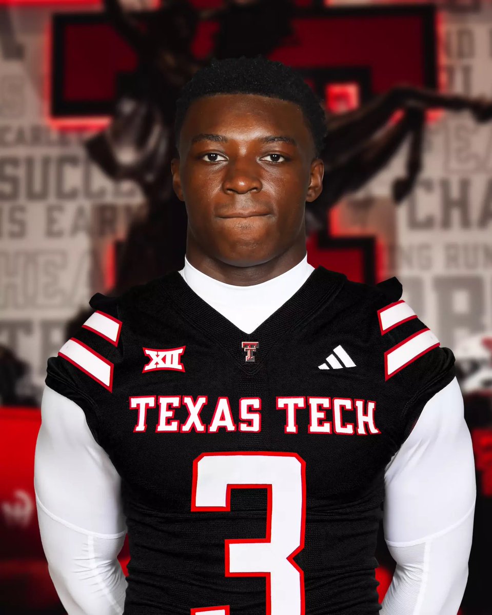 CulverMuse's tweet photo. LaDamion Guyton has arrived on campus🔥

5 star edge who people forget was the number one player in the class of 27 before he reclassed to this year.

I’m not afraid to say we could have another David Bailey/Tyree Wilson type player on our hands.

#WreckEm https://t.co/03fnvGopPW