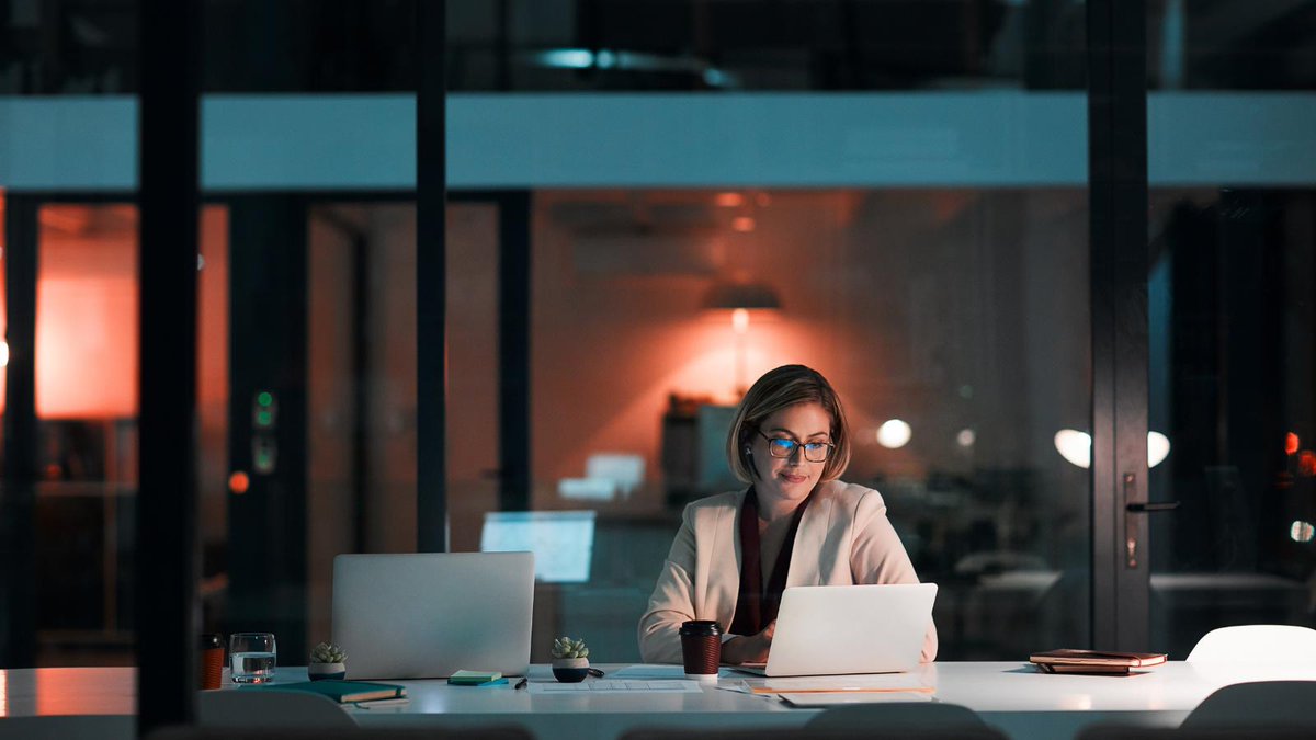 EsriYPN's tweet photo. Just landed your first GIS job (or dreaming about it)? 💭

This article 'Things I Wish I Knew in My First GIS Job' gives you tips and advice they they don’t teach you in class 👉 https://t.co/5s7H3rRqeo https://t.co/tKTUGC5CD6