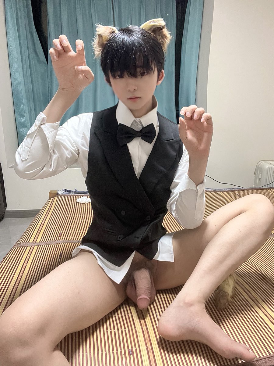 AngdiY32925's tweet photo. 谁想吃小猫咪的… https://t.co/AbT45Jxx7W