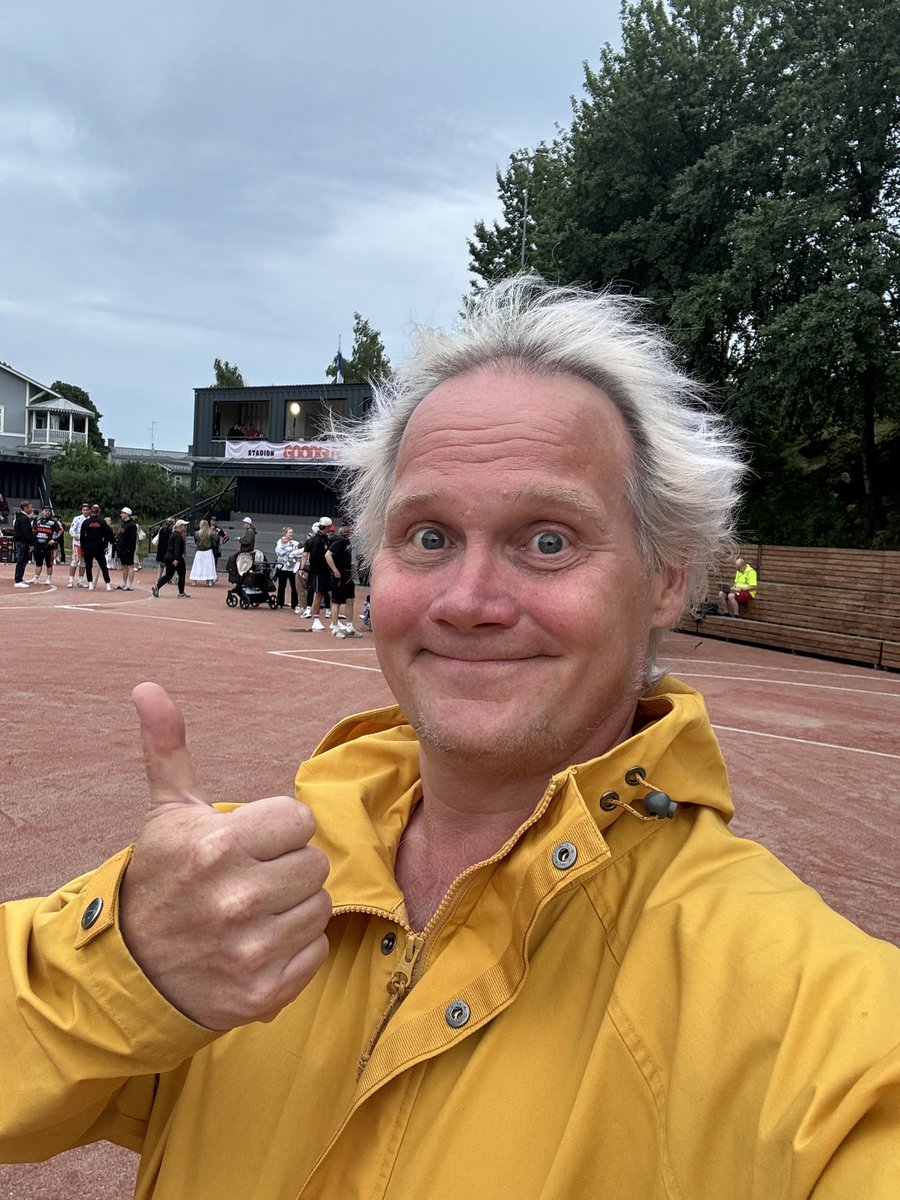 Janicky's tweet photo. Pesis on parasta paikan päällä. Vaikea ilta Pumulle, pisteet rankkareiden jälkeen todella hienosti pelannutta Ulvilaa vastaan. @PunaMustat @pesa_ry  #pesis https://t.co/NlcY3tO4ey
