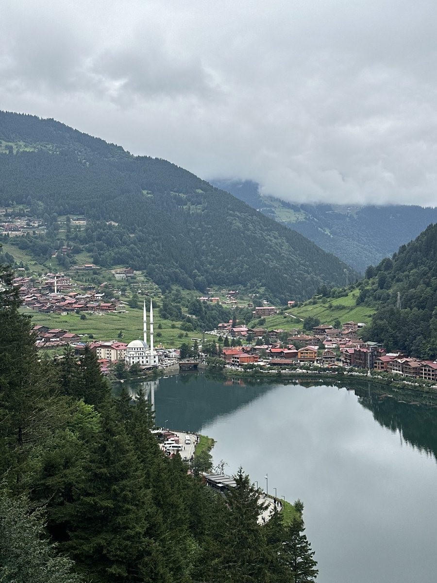 _jana_1__'s tweet photo. Uzungöl,Trabzon🤩 https://t.co/riOc7cX53W
