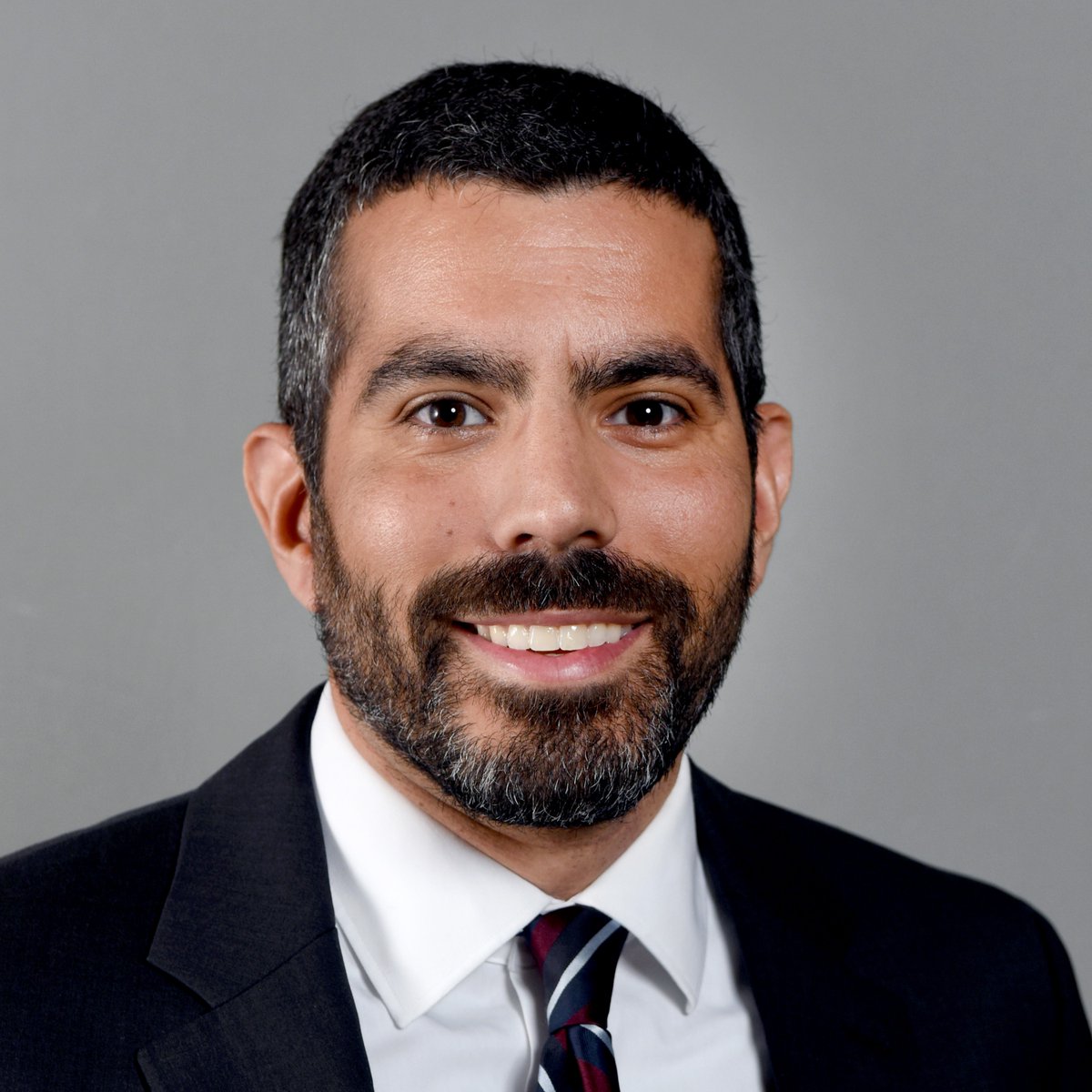 SSEBEatASU's tweet photo. See how @ASUEngineering Professor @mikhailchester says the infrastructure industry is adapting to reduce damage from extreme weather in @axios. https://t.co/6I8SAv4bj7 ☀️#Heat #ASUEngineering #Wildfire #Infrastructure #Insurers #ResearchMatters #CivilEngineering #ASUResearch https://t.co/aZXCSdNd7L