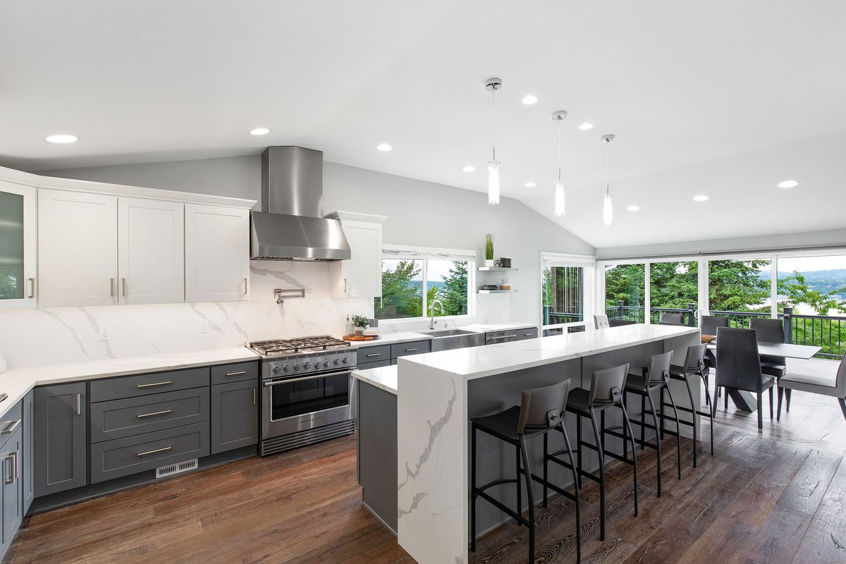 Fullwiler_Const's tweet photo. Fall in love with your home all over again! Fullwiler Construction specializes in stunning home remodels that will exceed your expectations.
#Renovation #contractor #builder #construction #remodel #generalcontractor #localbuilder #WA https://t.co/WErPB9QNn3