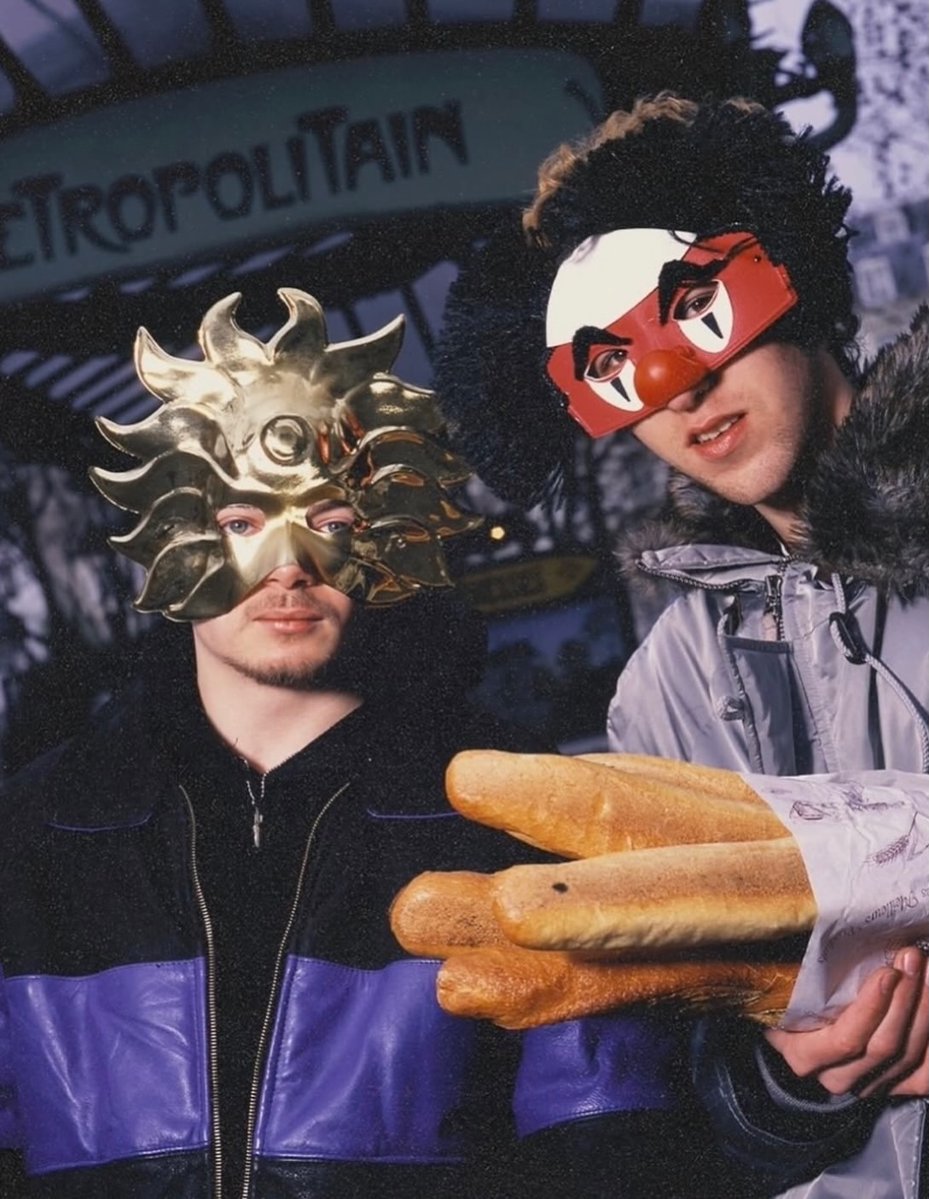 historyinmemes's tweet photo. Daft Punk before the iconic robot helmets.

Anonymity was at the heart of the pioneering French duo’s vision from the very beginning. Long before their iconic robot helmets, Daft Punk concealed their identities with crude, unsettling masks, determined to keep the spotlight on the music rather than themselves.

By rejecting traditional celebrity culture, they built one of the most enduring mysteries in modern music. Their evolution from simple disguises to the legendary robotic personas became a masterclass in visual identity and pop-culture world-building.
