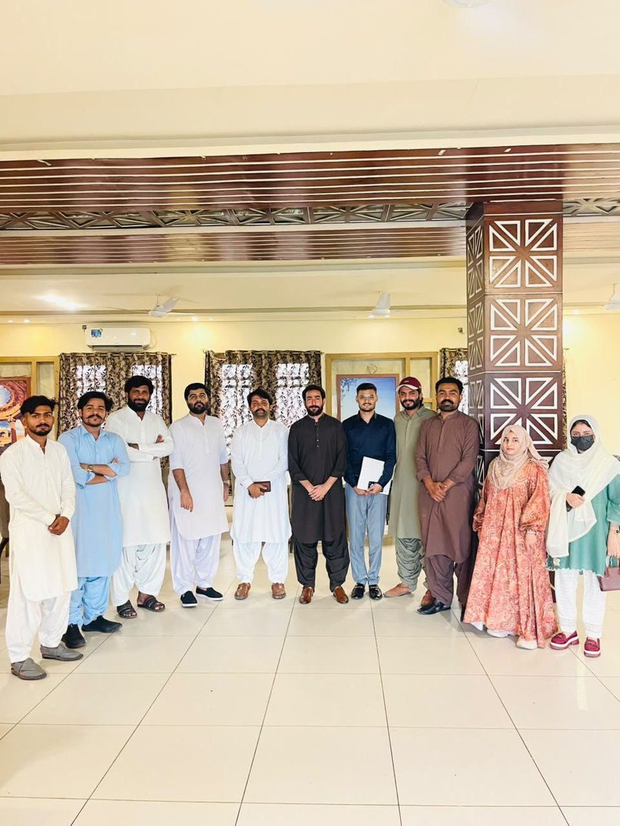 arifkori110's tweet photo. Alhamdulillah
Today,we successfully held the introductory meeting of the NYP District Mirpurkhas Cabinet It was a productive session focused on unity vision and our commitment to empowering the youth of District Mirpurkhas
#NYP #NationalYouthParliament #DistrictMirpurkhas https://t.co/xpEqPimWLb