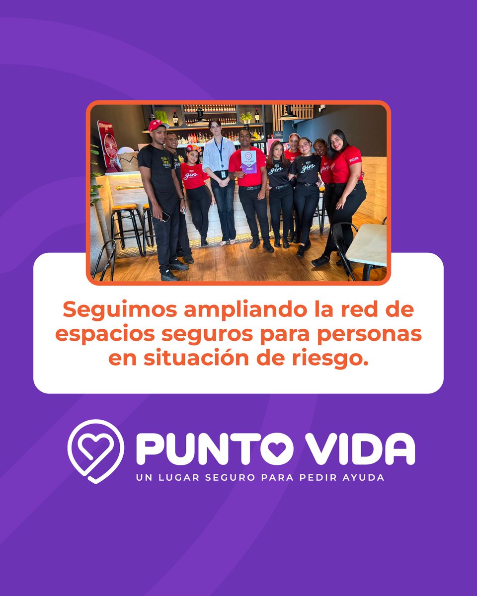 MinInteriorRD's tweet photo. La red de Punto VIDA continúa creciendo para estar cada vez más cerca de las personas que necesiten apoyo. 🧡💜

Las sucursales de 100 Montaditos en Galería 360 y Acrópolis se integran como nuevos espacios seguros, donde una mujer que se sienta en peligro podrá solicitar ayuda, recibir acompañamiento inicial y ser conectada con los servicios de atención correspondientes.

Con la incorporación de nuevos aliados, fortalecemos una red de protección basada en la respuesta humana, discreta y rápida.

Punto VIDA: un lugar seguro para pedir ayuda.

#PuntoVIDA