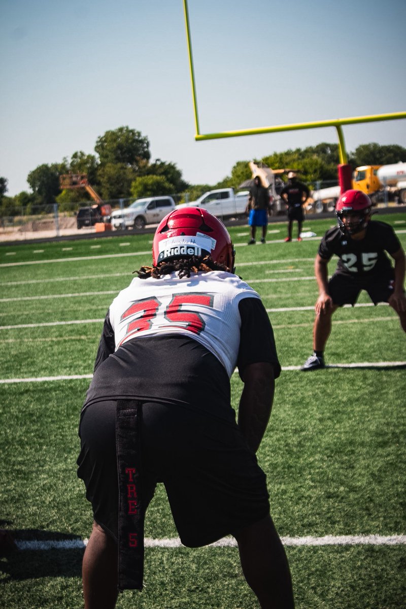 Tregindratt's tweet photo. Senior Season ⏳ 8/27 
Nothing Else Needs to be said!
@ThaBallCoach @HornJagsRecruit https://t.co/UuymMWgnVr